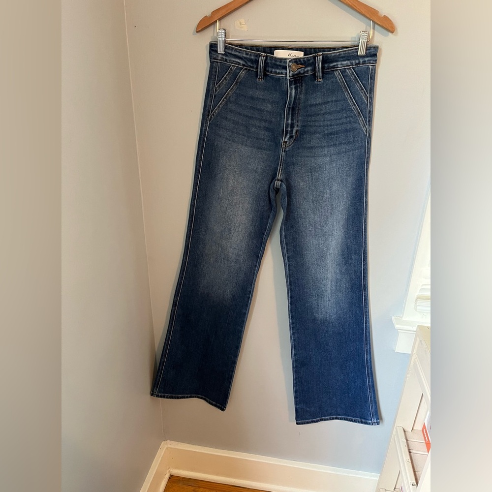 KanCan medium Blue Flare high rise Jeans‎